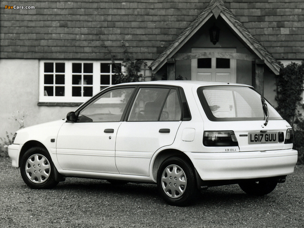 Images of Toyota Starlet 5-door UK-spec (P80) 1993–95 (1024 x 768)