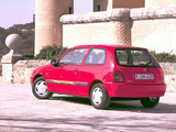 Photos of Toyota Starlet 3-door (P90) 1996–99