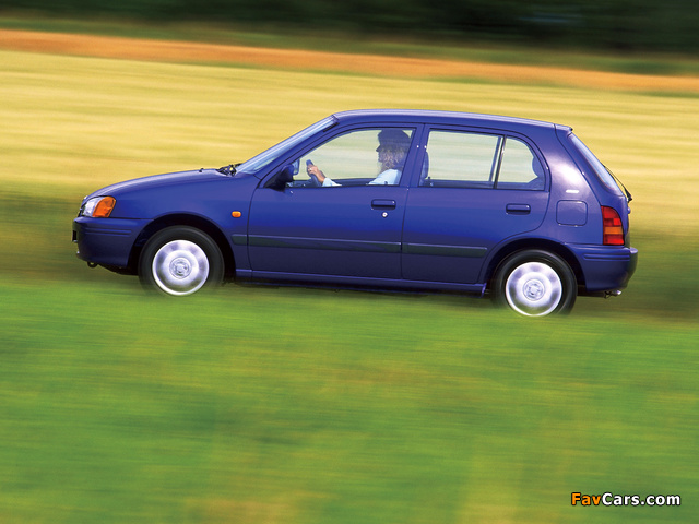 Pictures of Toyota Starlet 5-door (P90) 1996–99 (640 x 480)