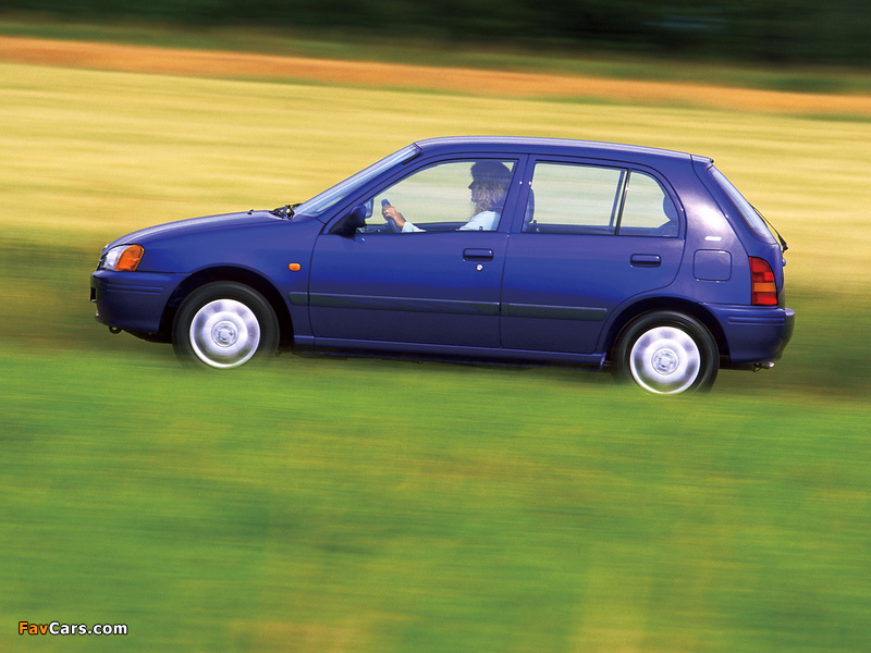 Pictures of Toyota Starlet 5-door (P90) 1996–99 (800 x 600)