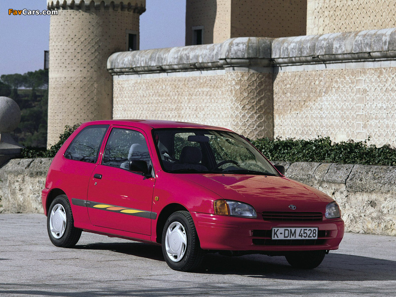 Toyota Starlet 3-door (P90) 1996–99 pictures (800 x 600)