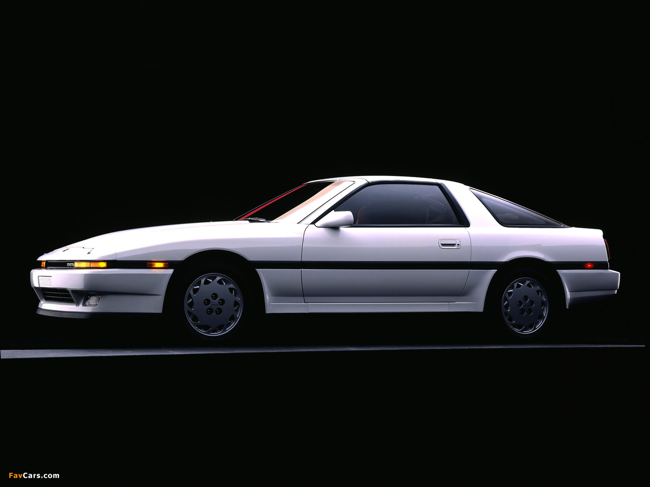 Photos of Toyota Supra 3.0 Sport Roof US-spec (MA70) 1986–89 (1280 x 960)