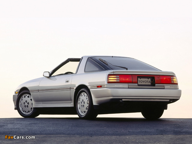 Pictures of Toyota Supra 3.0 Turbo Sport Roof US-spec (MA70) 1989–92 (640 x 480)