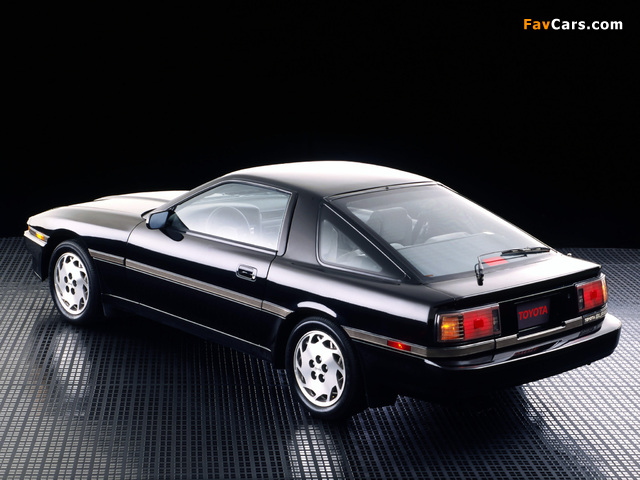 Toyota Supra 3.0 Sports Liftback US-spec (MA70) 1986–89 images (640 x 480)