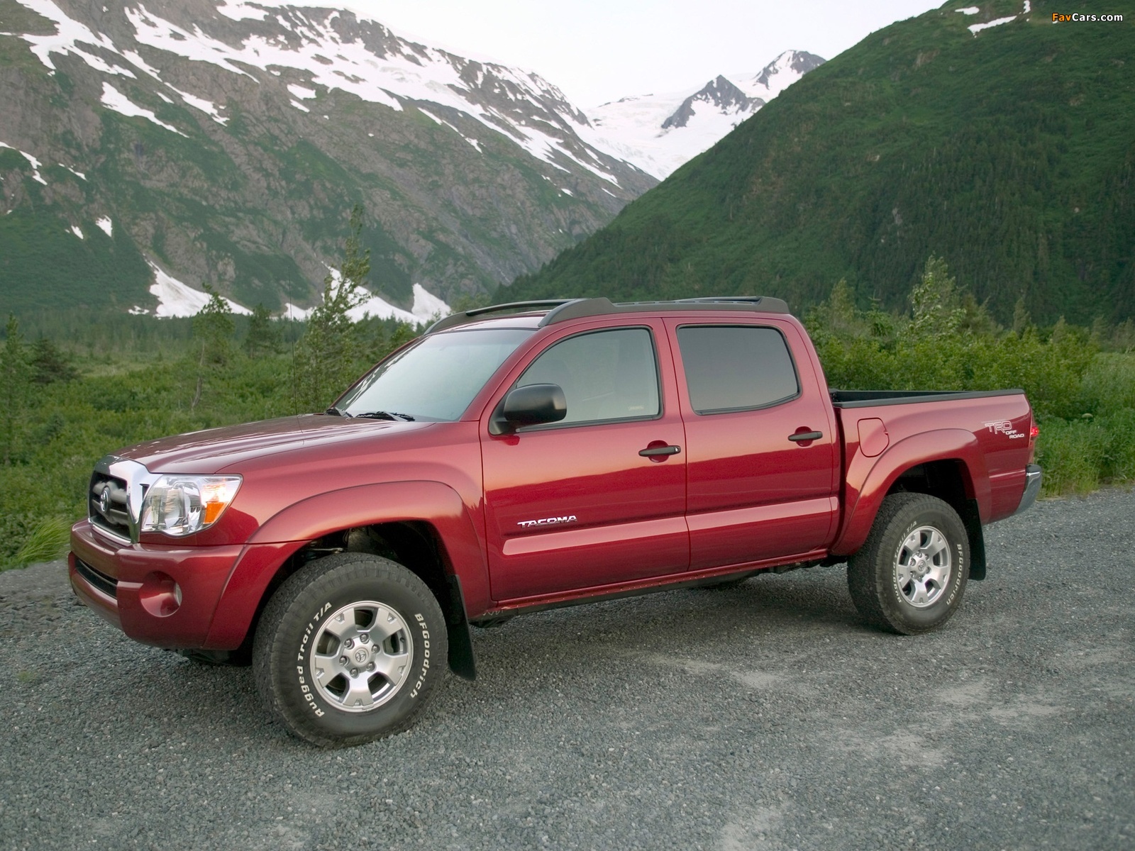 Images of TRD Toyota Tacoma Double Cab Off-Road Edition 2006–12 (1600 x 1200)