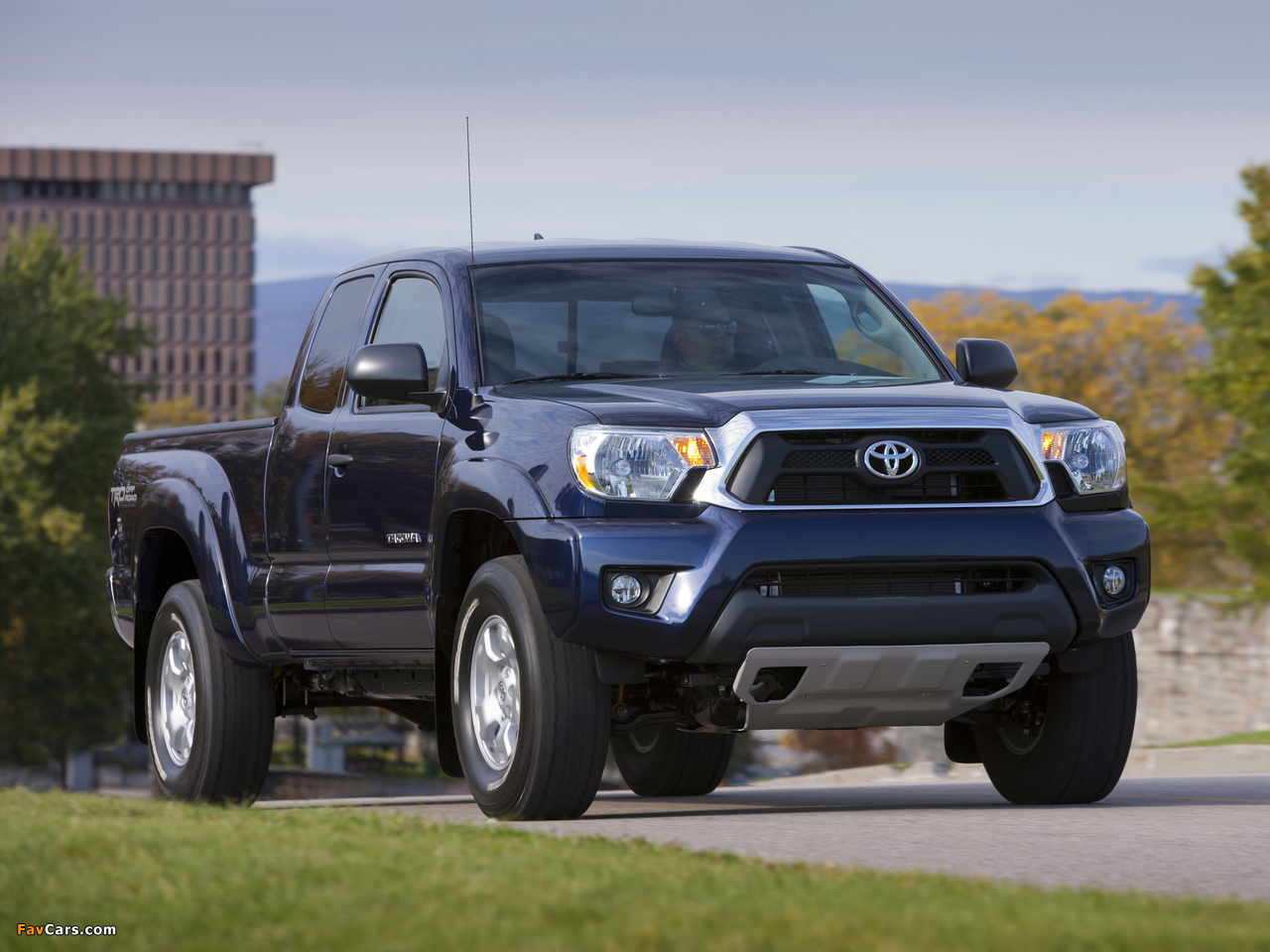Images of TRD Toyota Tacoma Access Cab Off-Road Edition 2012 (1280 x 960)