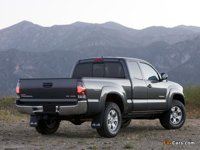 Photos of TRD Toyota Tacoma Access Cab Off-Road Edition 2005–12 (640 x 480)