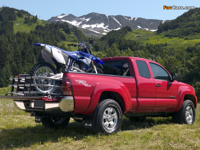 Photos of TRD Toyota Tacoma Access Cab Off-Road Edition 2005–12 (640 x 480)