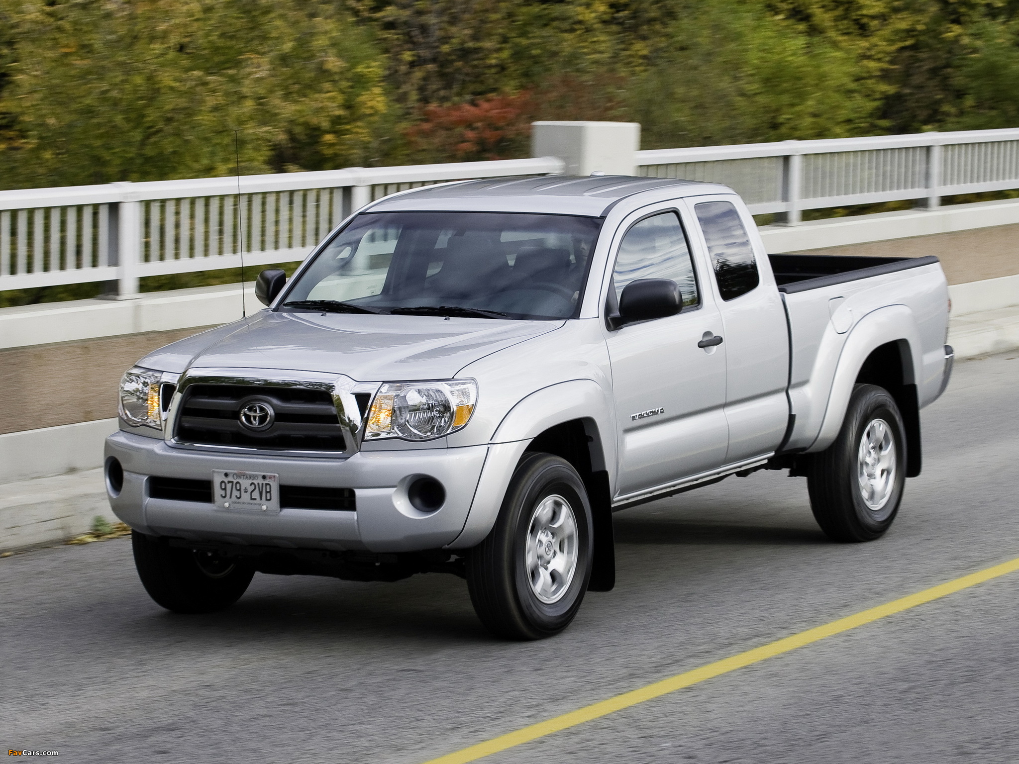 Photos of Toyota Tacoma SR5 Access Cab 2005–12 (2048 x 1536)