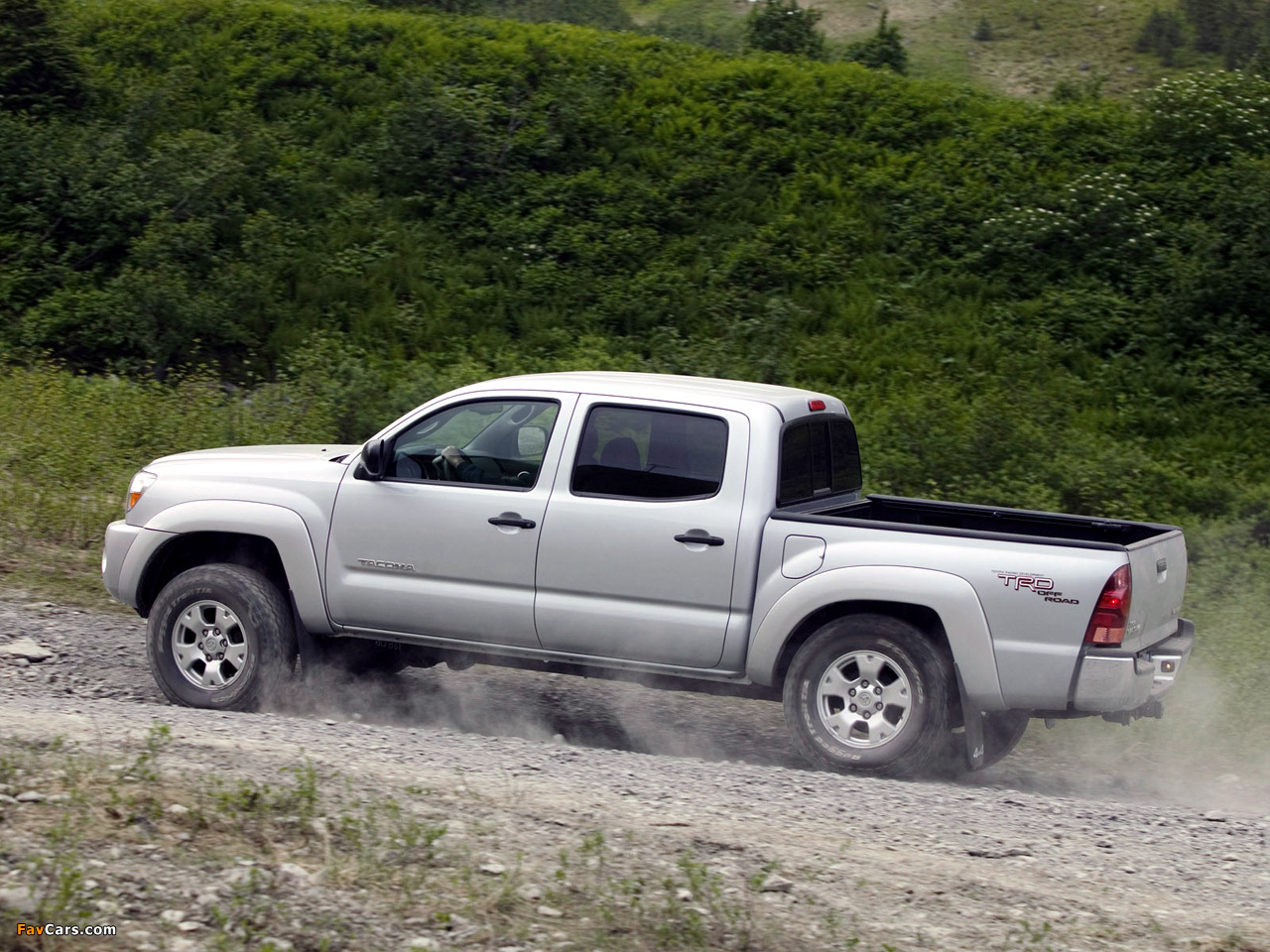 Photos of TRD Toyota Tacoma Double Cab Off-Road Edition 2006–12 (1280 x 960)
