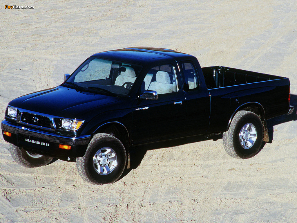 Pictures of Toyota Tacoma Xtracab 4WD 1995–98 (1024 x 768)