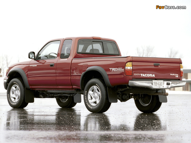 Pictures of TRD Toyota Tacoma PreRunner Xtracab Off-Road Edition 2001–04 (640 x 480)