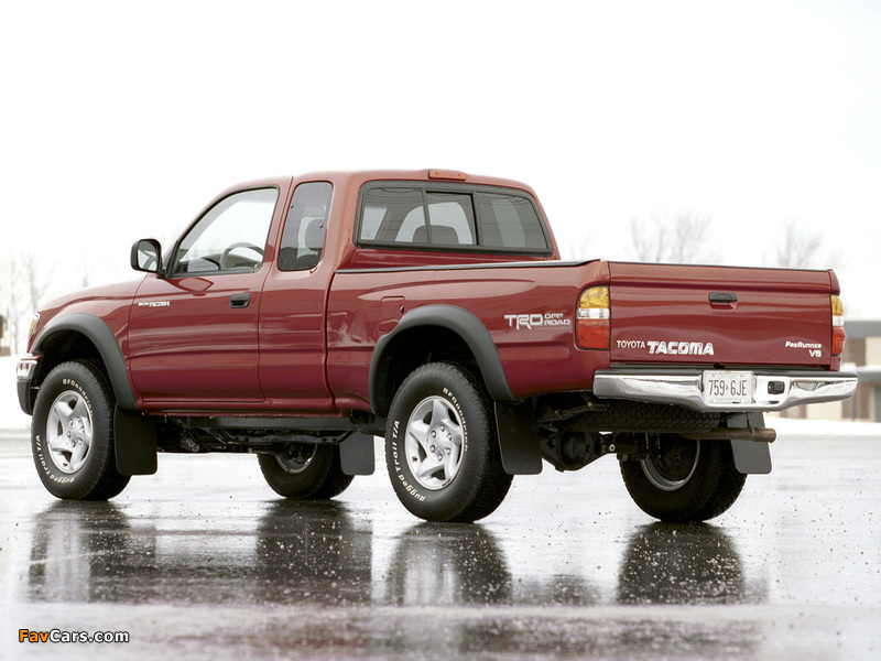 Pictures of TRD Toyota Tacoma PreRunner Xtracab Off-Road Edition 2001–04 (800 x 600)