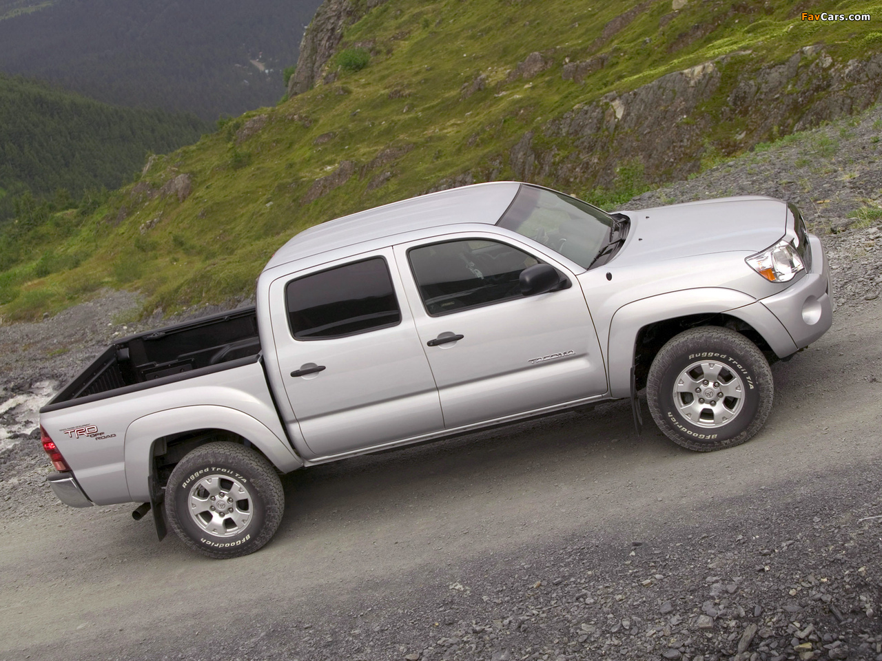 Pictures of TRD Toyota Tacoma Double Cab Off-Road Edition 2006–12 (1280 x 960)