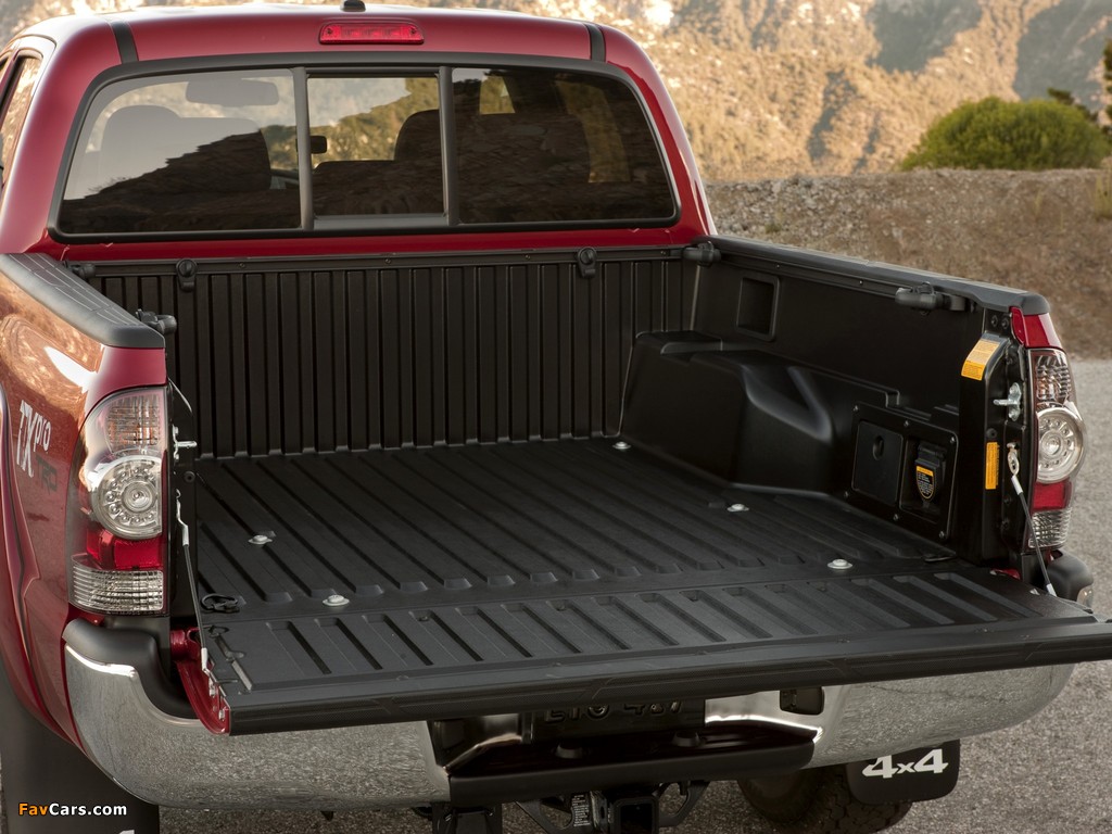 Pictures of TRD Toyota Tacoma Double Cab T/X Pro Performance Package 2010–12 (1024 x 768)