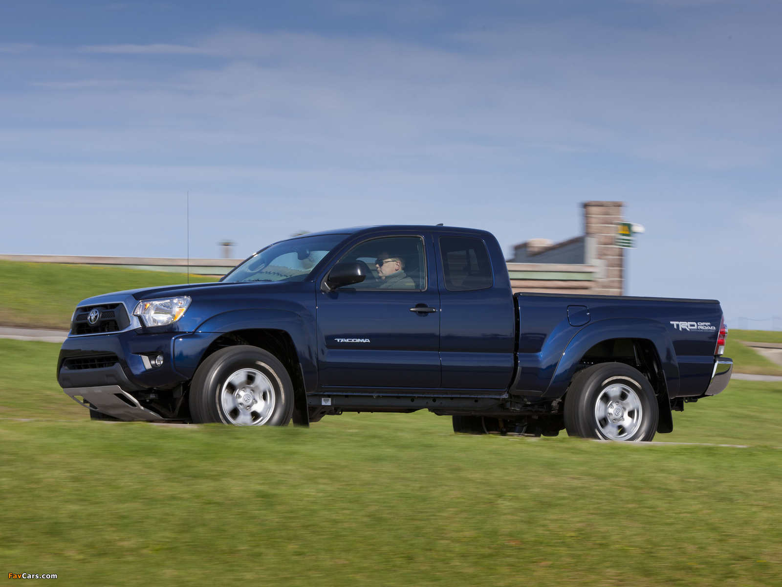Pictures of TRD Toyota Tacoma Access Cab Off-Road Edition 2012 (1600 x 1200)