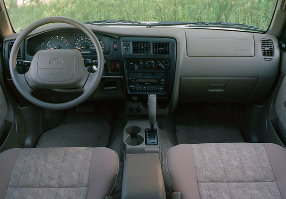 TRD Toyota Tacoma Xtracab 4WD 1998–2000 photos