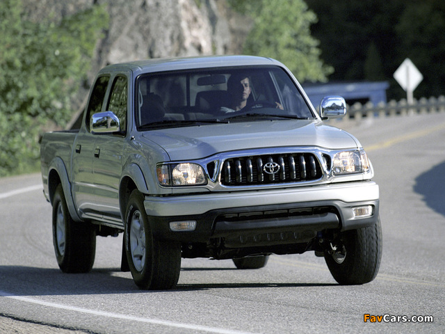 TRD Toyota Tacoma PreRunner Double Cab Off-Road Edition 2001–04 images (640 x 480)