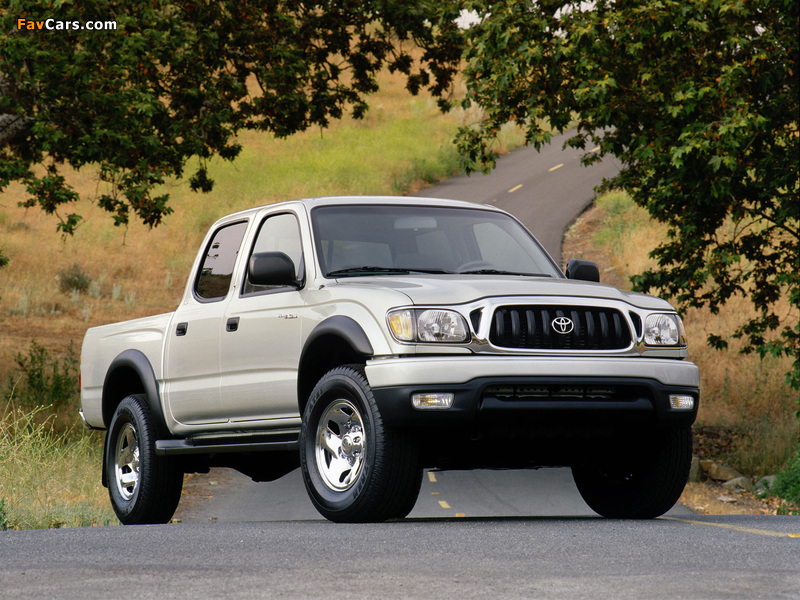 Toyota Tacoma PreRunner Double Cab 2001–04 pictures (800 x 600)