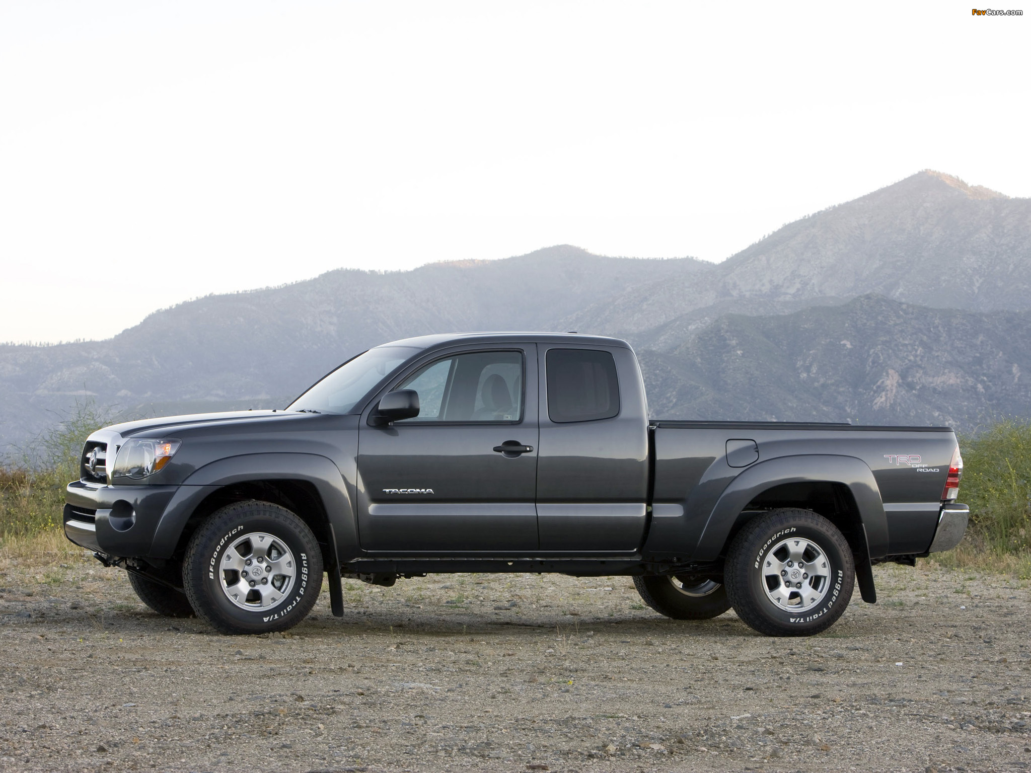 TRD Toyota Tacoma Access Cab Off-Road Edition 2005–12 images (2048 x 1536)