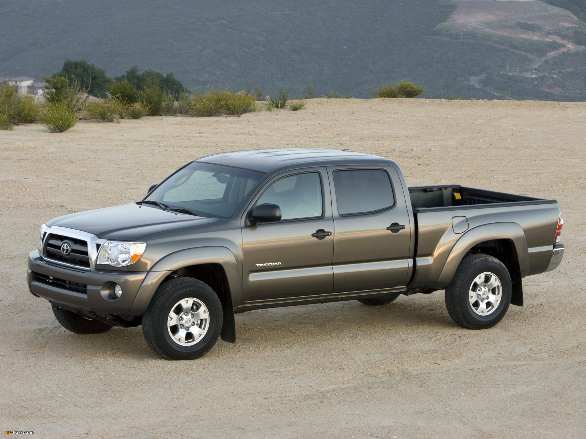 Toyota Tacoma Double Cab 2005–12 wallpapers (2048 x 1536)
