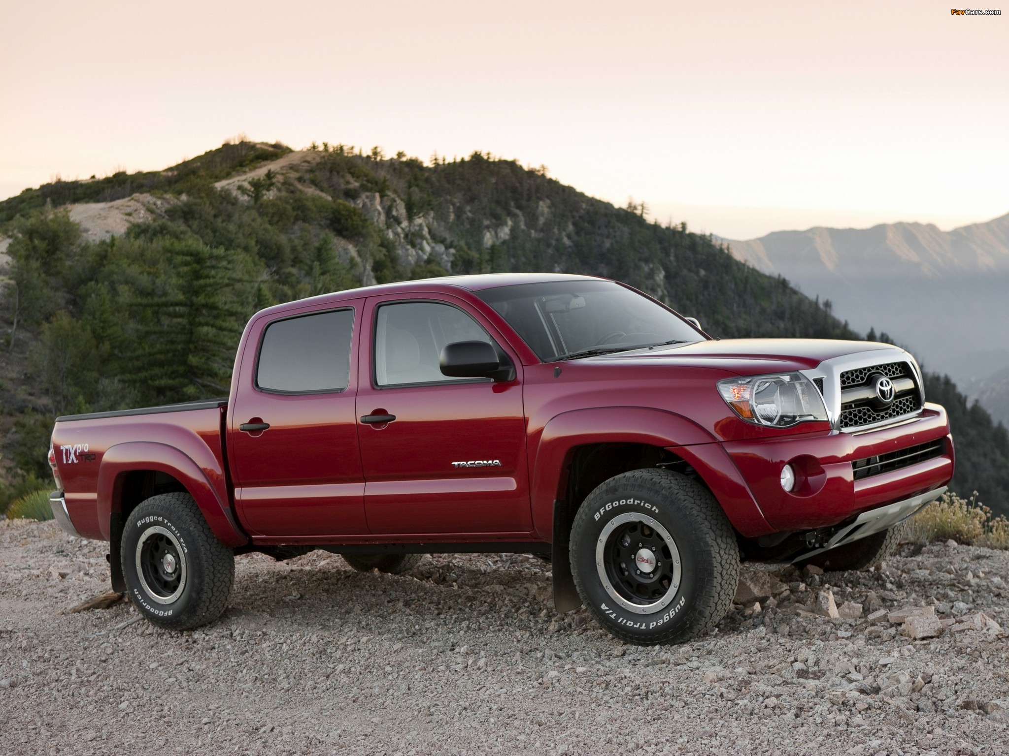 TRD Toyota Tacoma Double Cab T/X Pro Performance Package 2010–12 images (2048 x 1536)