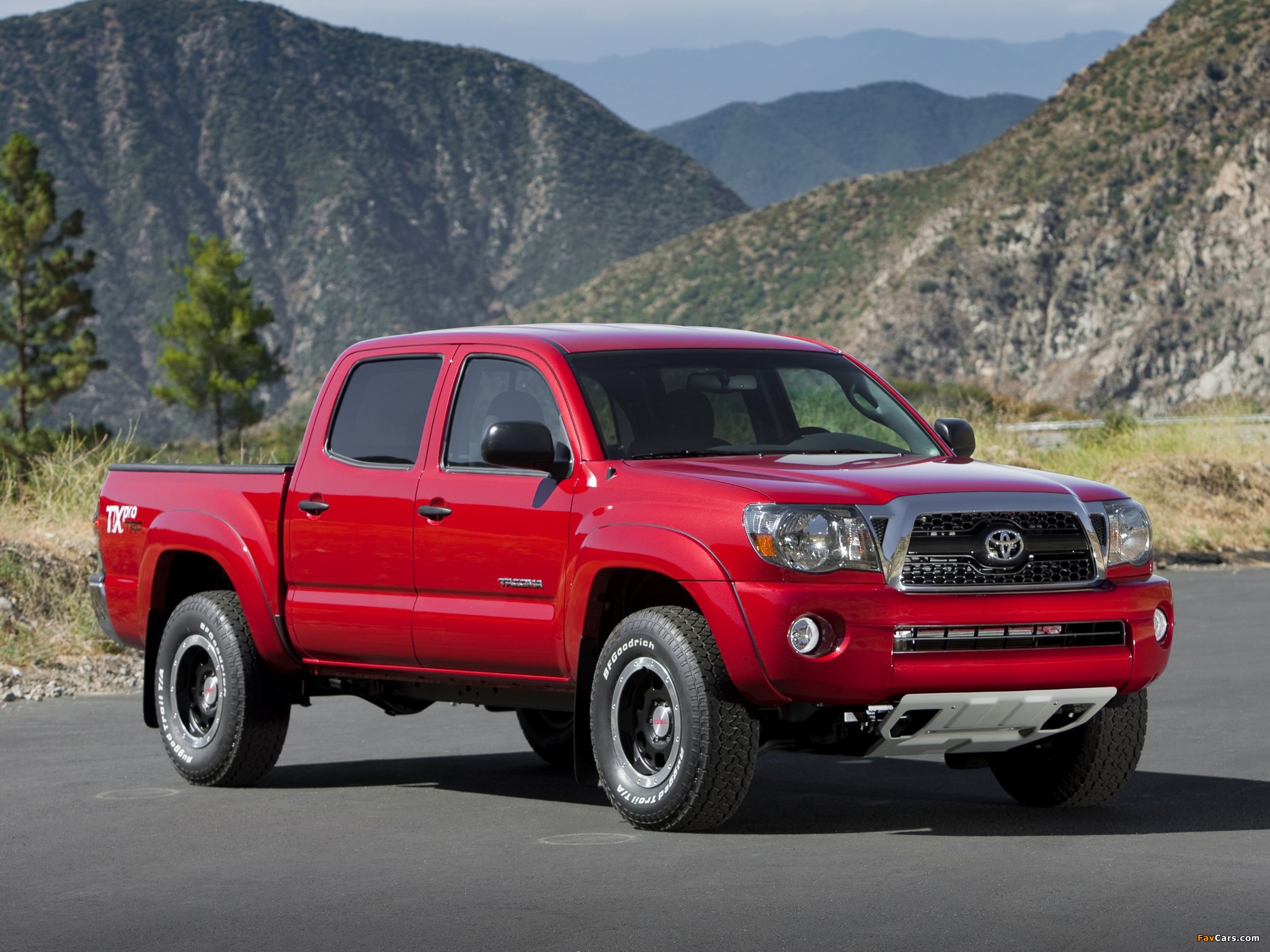 TRD Toyota Tacoma Double Cab T/X Pro Performance Package 2010–12 pictures (2048 x 1536)