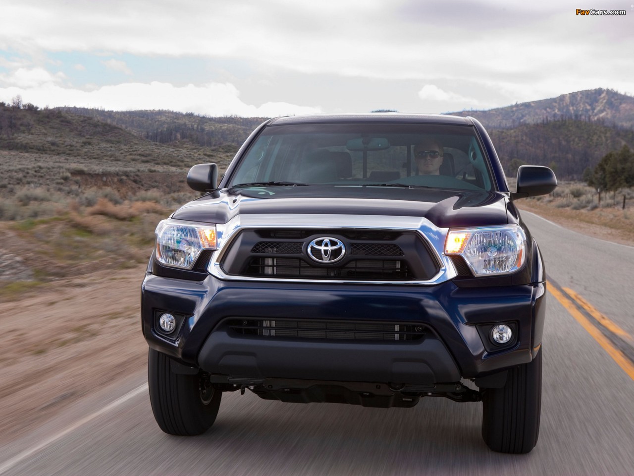 Toyota Tacoma SR5 Double Cab 2012 pictures (1280 x 960)