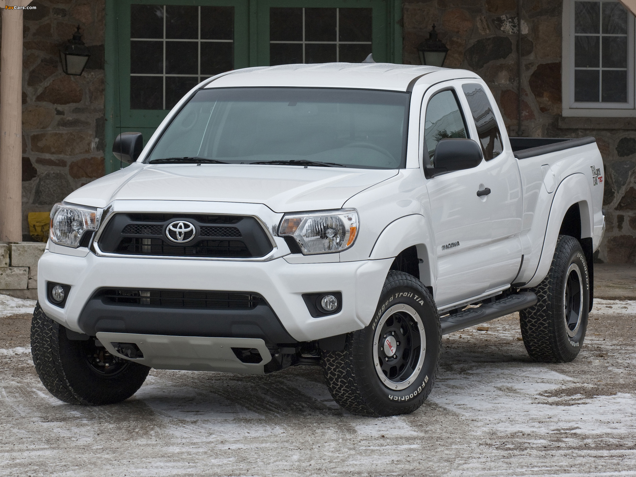 TRD Toyota Tacoma Access Cab 2012 pictures (2048 x 1536)