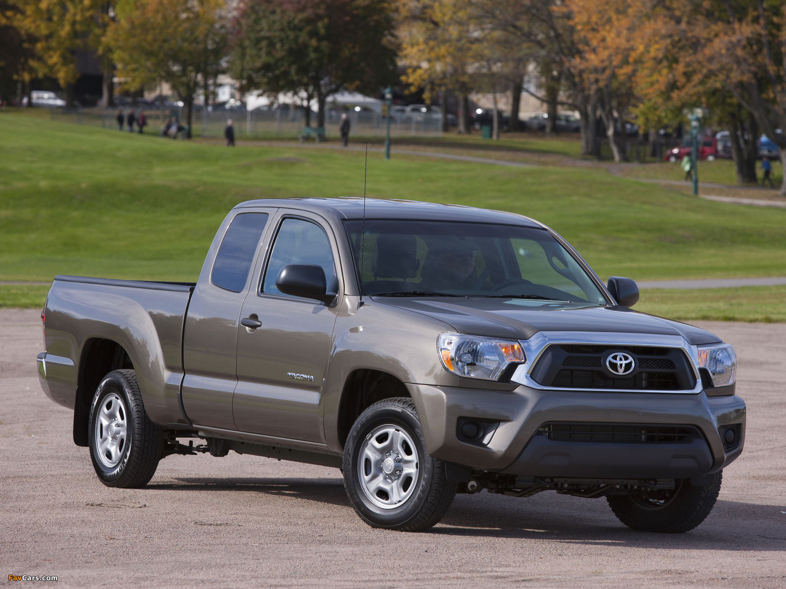Toyota Tacoma Access Cab 2012 wallpapers (1600 x 1200)