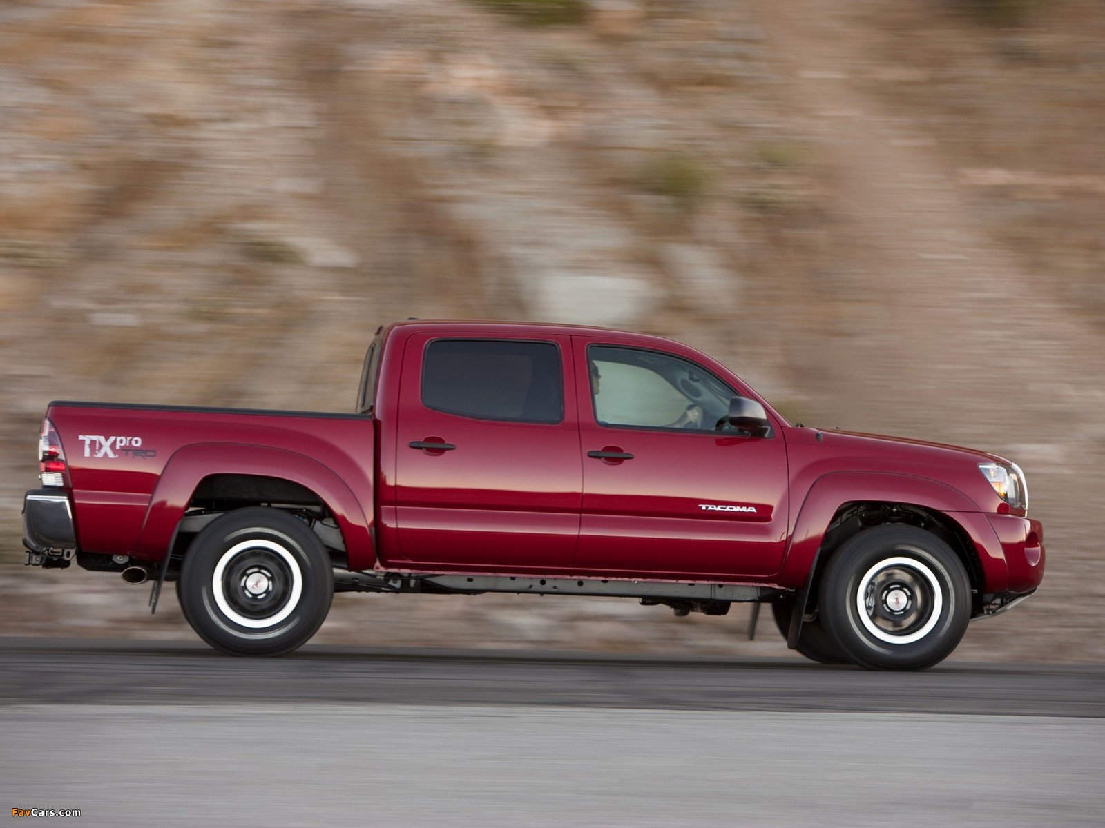 TRD Toyota Tacoma Double Cab T/X Pro Performance Package 2010–12 wallpapers (1600 x 1200)