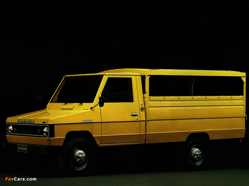 Images of Toyota Tamaraw 1981–86 (800 x 600)