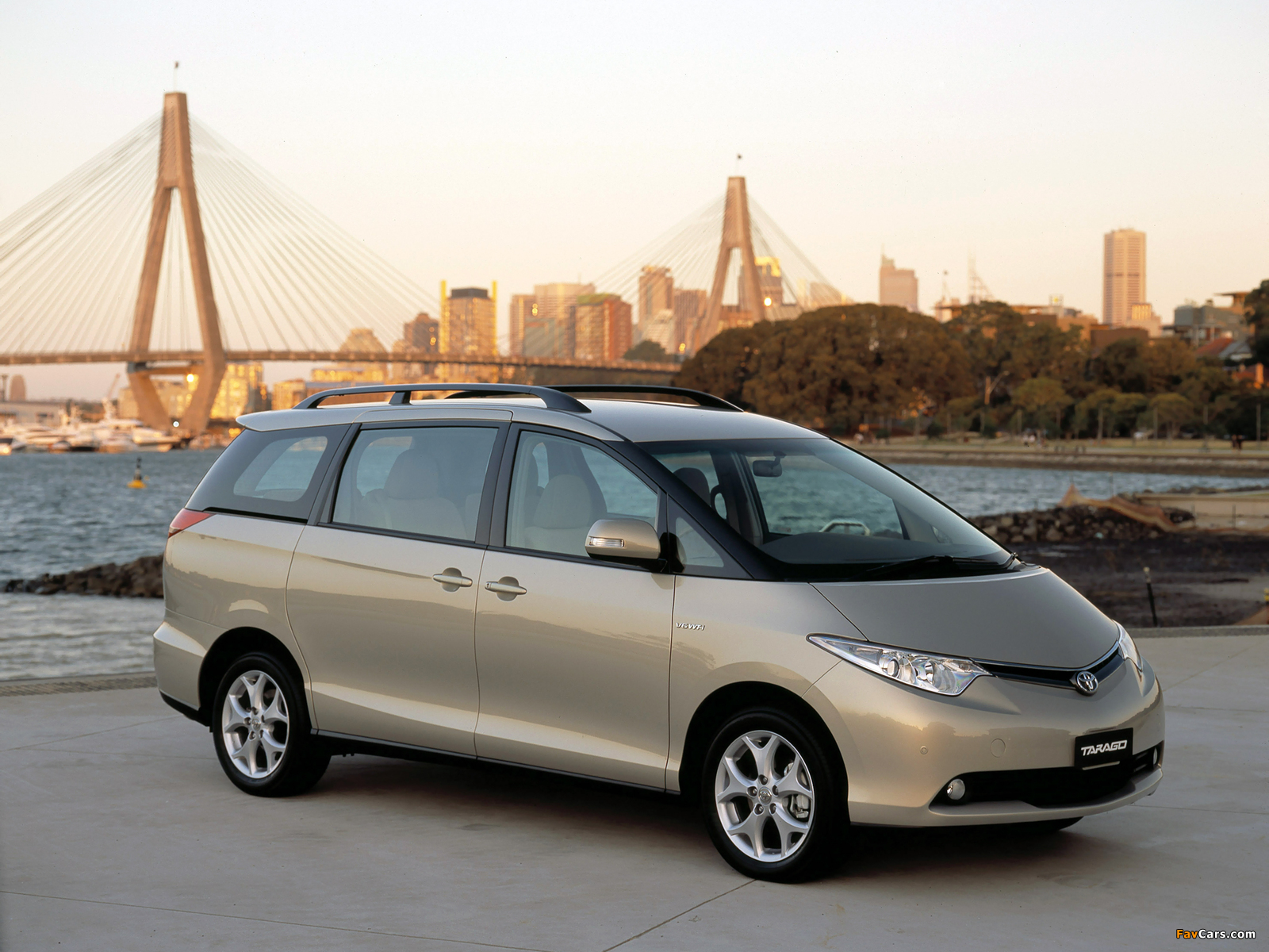 Toyota Tarago 2007 wallpapers (1600 x 1200)