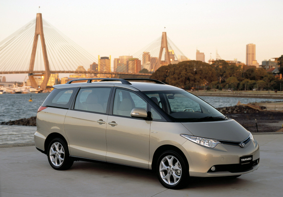 Toyota Tarago 2007 wallpapers