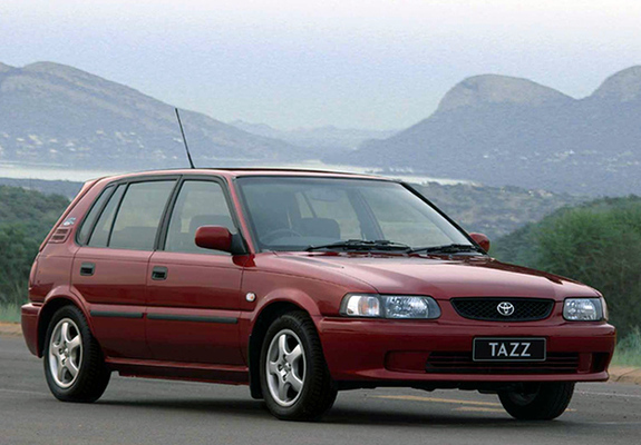 Images of Toyota Tazz 160i XE (EE90) 1996–2006