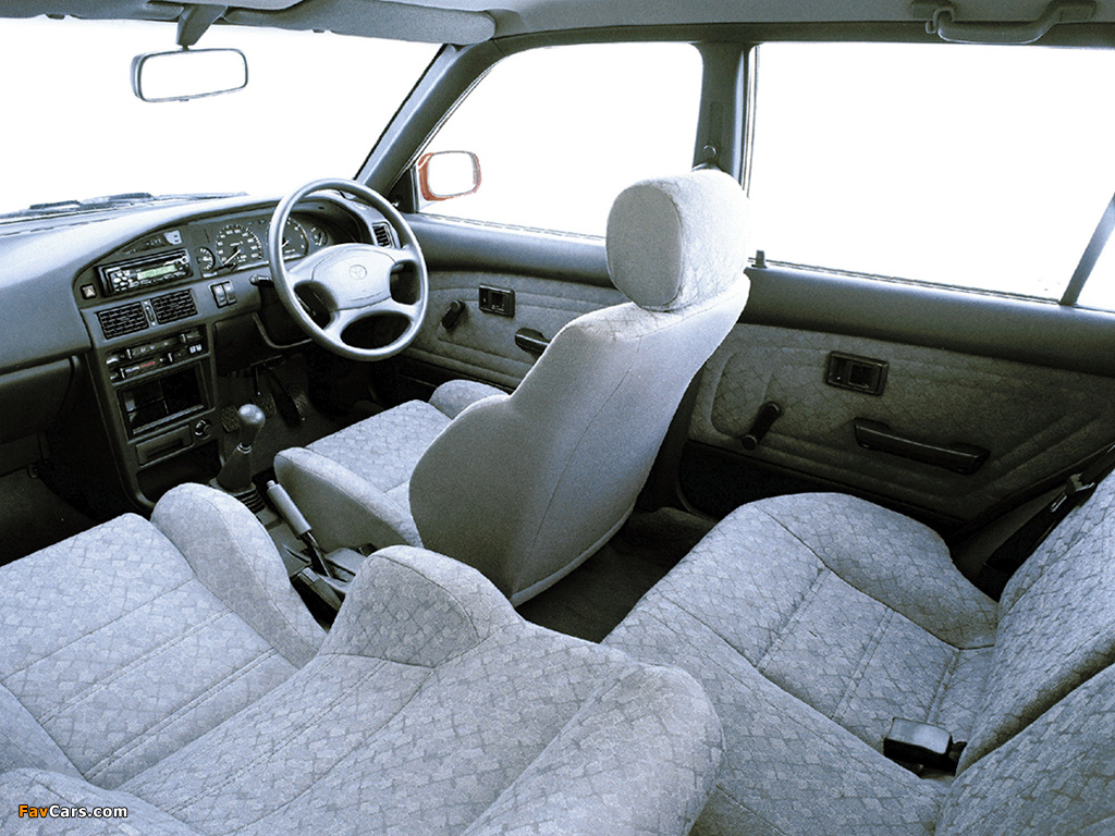 Photos of Toyota Tazz 160i XE (EE90) 1996–2006 (1024 x 768)