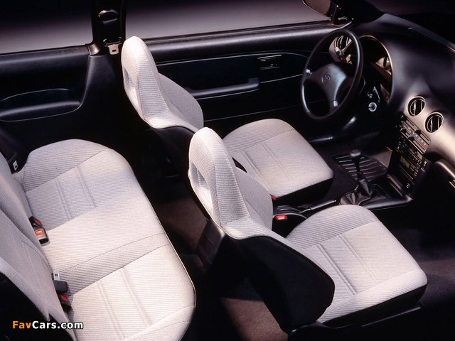 Photos of Toyota Tercel Coupe CE US-spec 1990–94 (640 x 480)