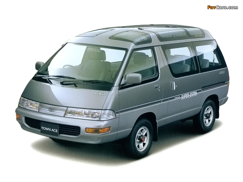 Photos of Toyota TownAce Wagon Super Extra Skylite Roof 4WD (YR30G/CR31G) 1993–96 (800 x 600)