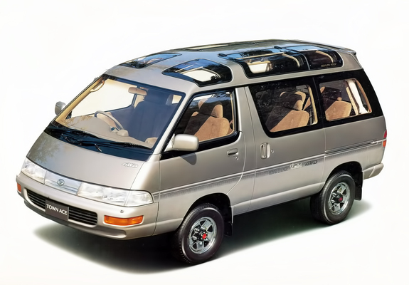Photos of Toyota TownAce Wagon Super Extra Skylite Roof 4WD (YR30G/CR31G) 1993–96