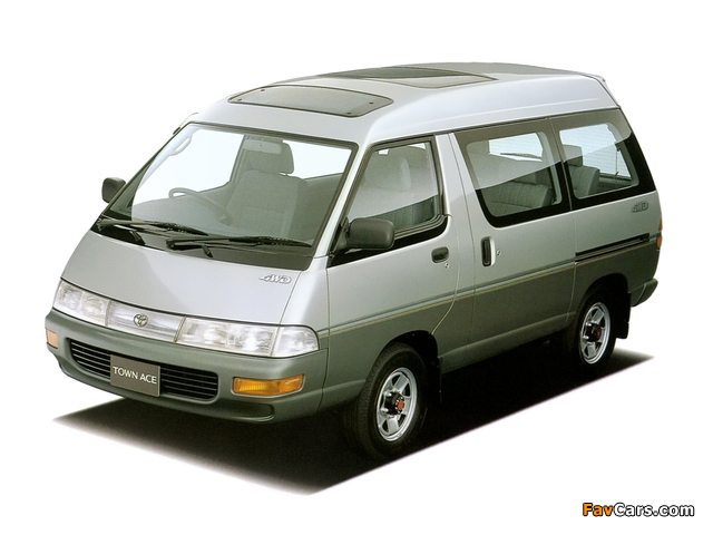 Toyota TownAce Wagon Super Extra Twin Moon Roof 4WD (YR30G/CR31G) 1993–96 photos (640 x 480)