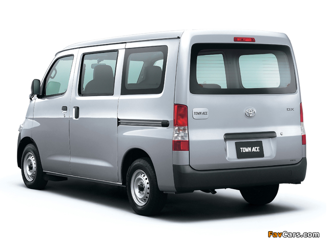 Toyota TownAce Van (S402) 2008 wallpapers (640 x 480)