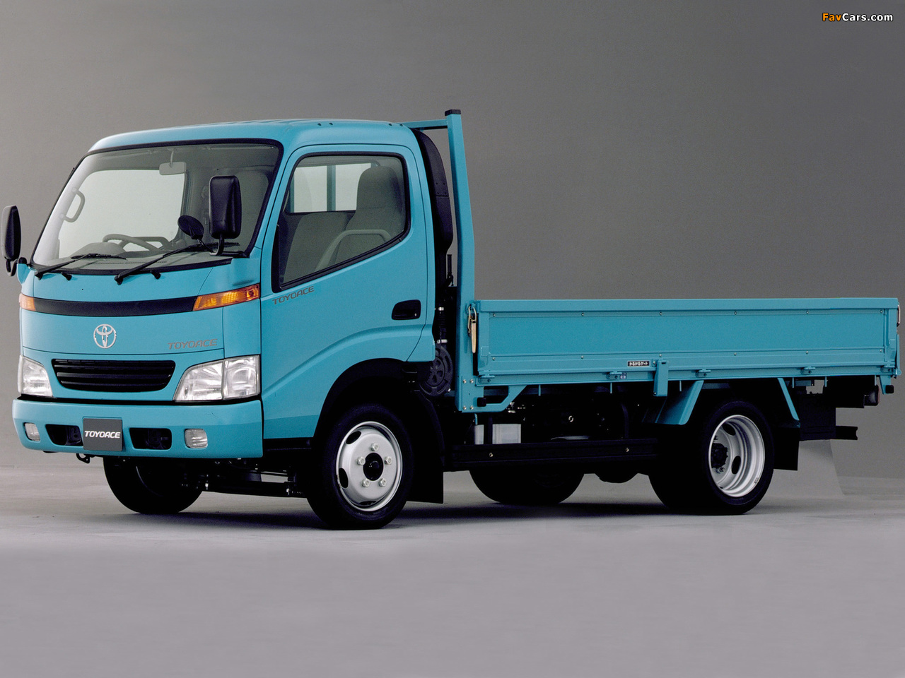Photos of Toyota Toyoace 1999–2002 (1280 x 960)