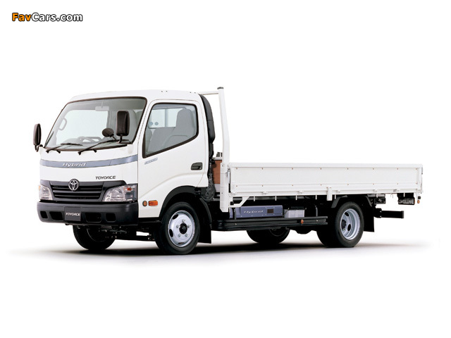 Pictures of Toyota Toyoace Hybrid 2006 (640 x 480)