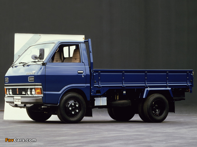 Toyota Toyoace Super (Y30) 1982–85 pictures (640 x 480)
