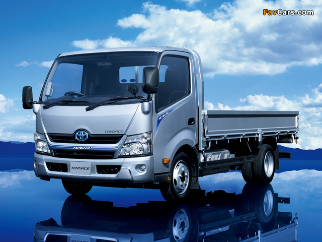 Toyota Toyoace Hybrid 2011 wallpapers (640 x 480)