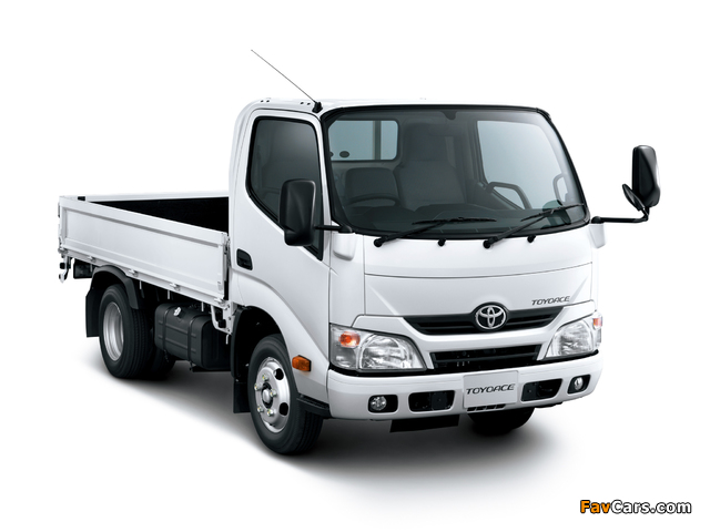 Toyota Toyoace 2013 wallpapers (640 x 480)