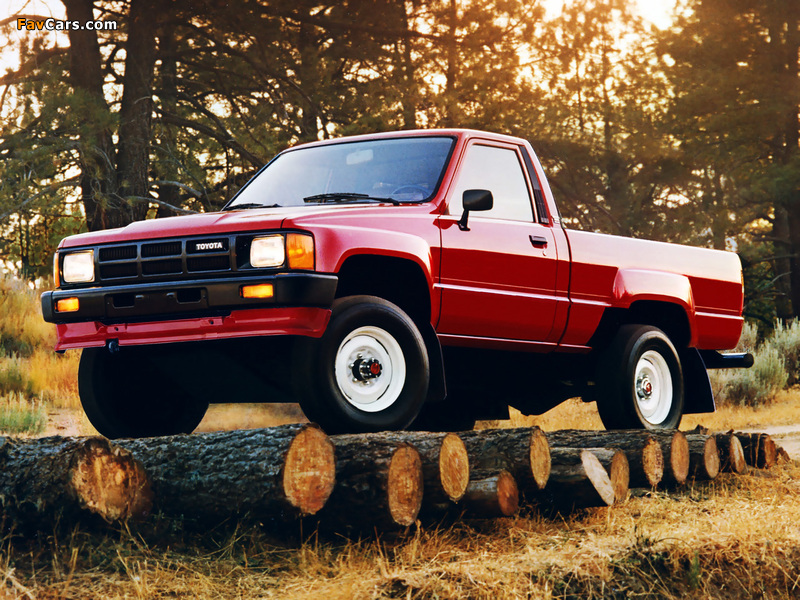 Images of Toyota Truck Regular Cab 4WD 1984–86 (800 x 600)