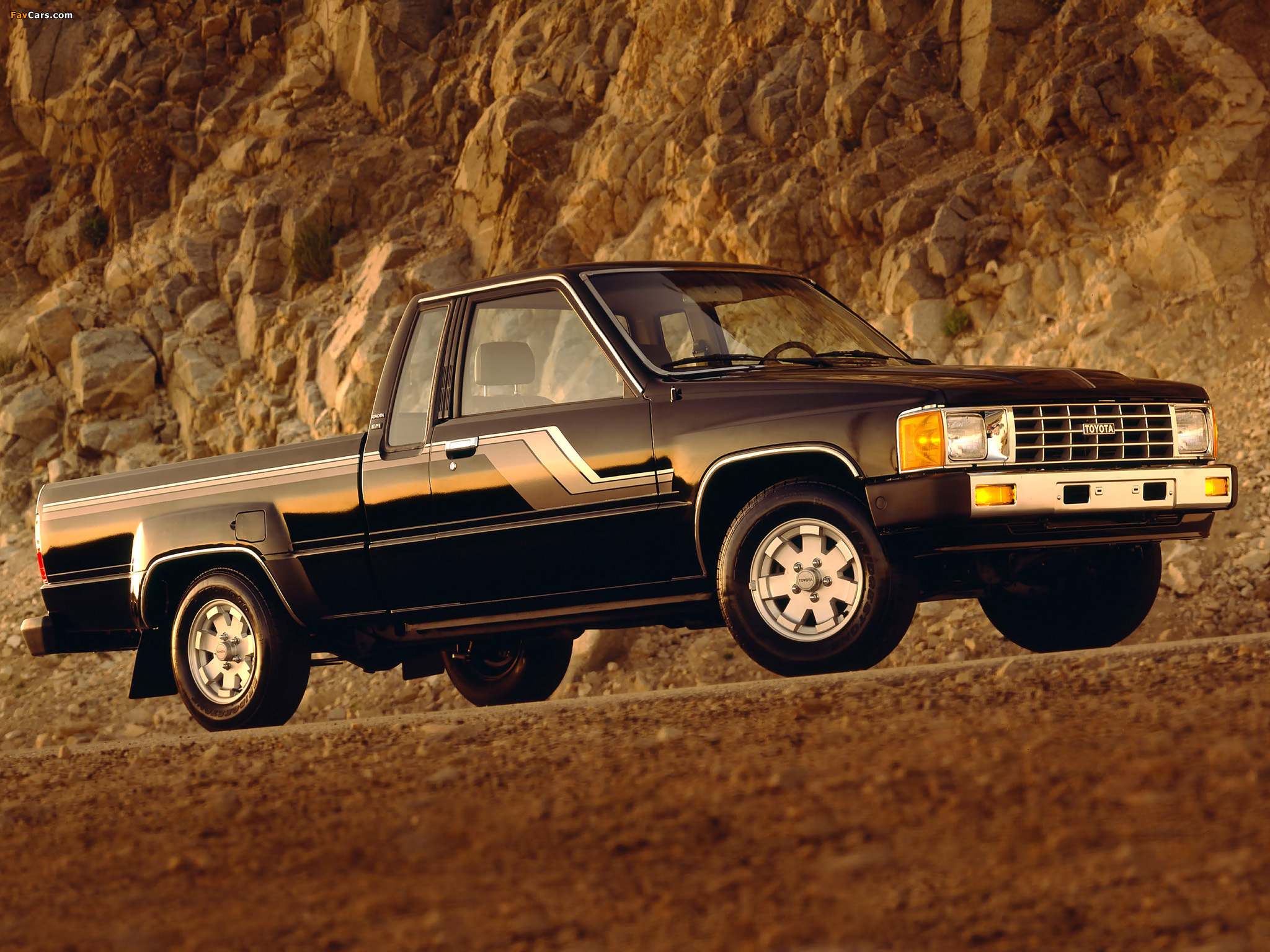 Images of Toyota Truck Xtracab 2WD 1984–86 (2048 x 1536)