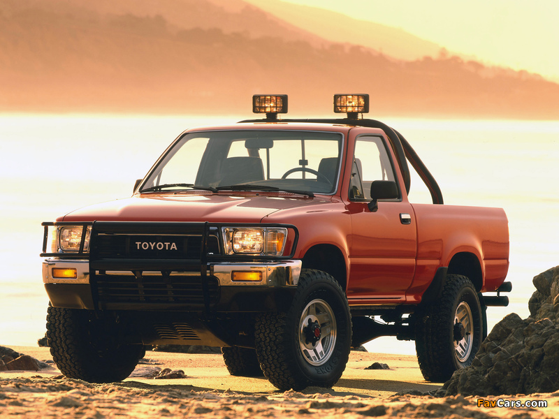 Photos of Toyota Truck Regular Cab 4WD 1988–95 (800 x 600)