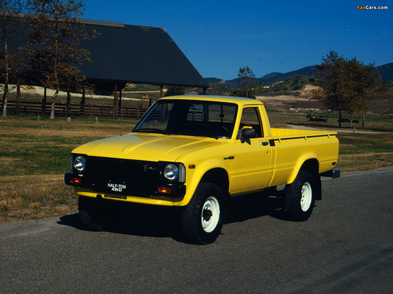 Pictures of Toyota Deluxe Truck 4WD (RN37) 1979–81 (1280 x 960)